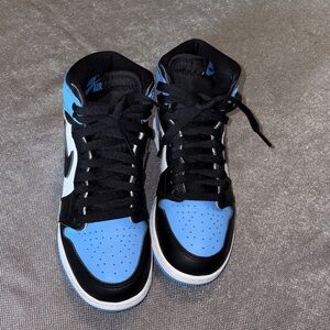 Jordan 1 Retro High Og UNC Toe size 5Y